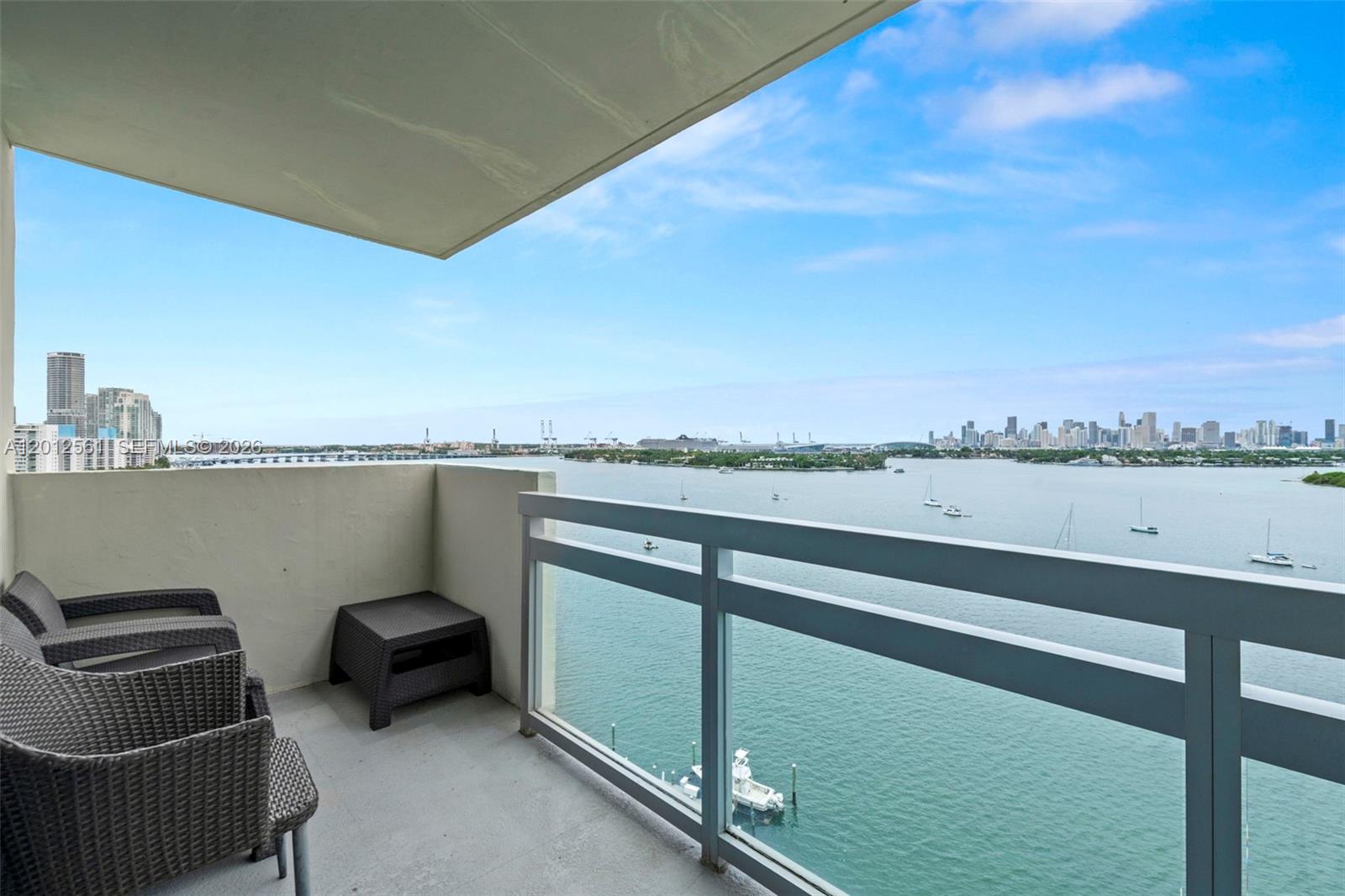 1500 Bay Road, Unit 1438S Miami Beach, FL 33139 - Photo 10 of 43