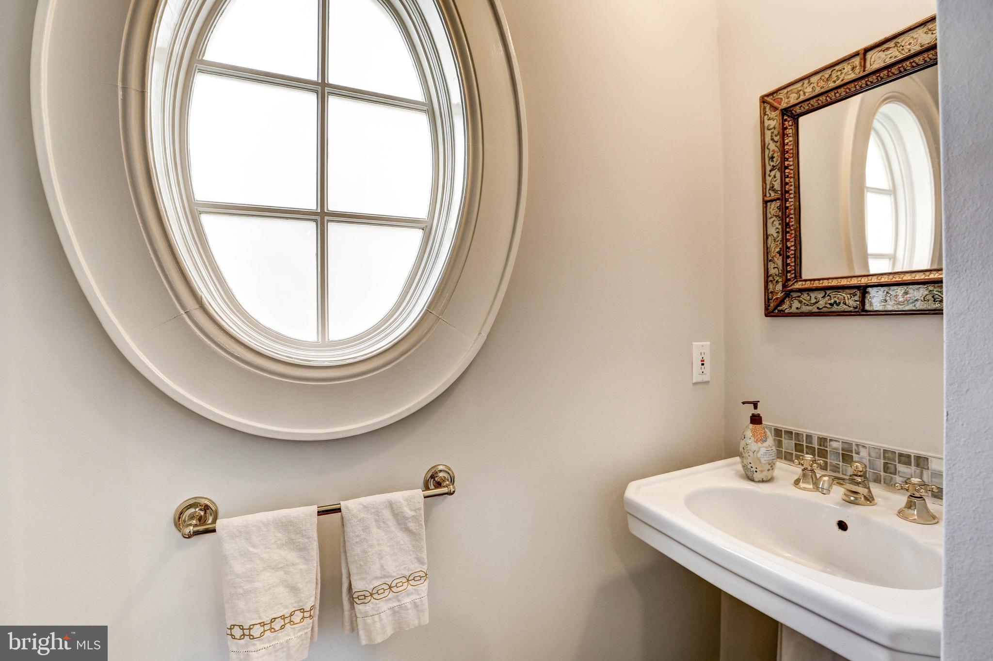 14 Hesketh Street Chevy Chase, MD 20815 - Photo 35 of 74