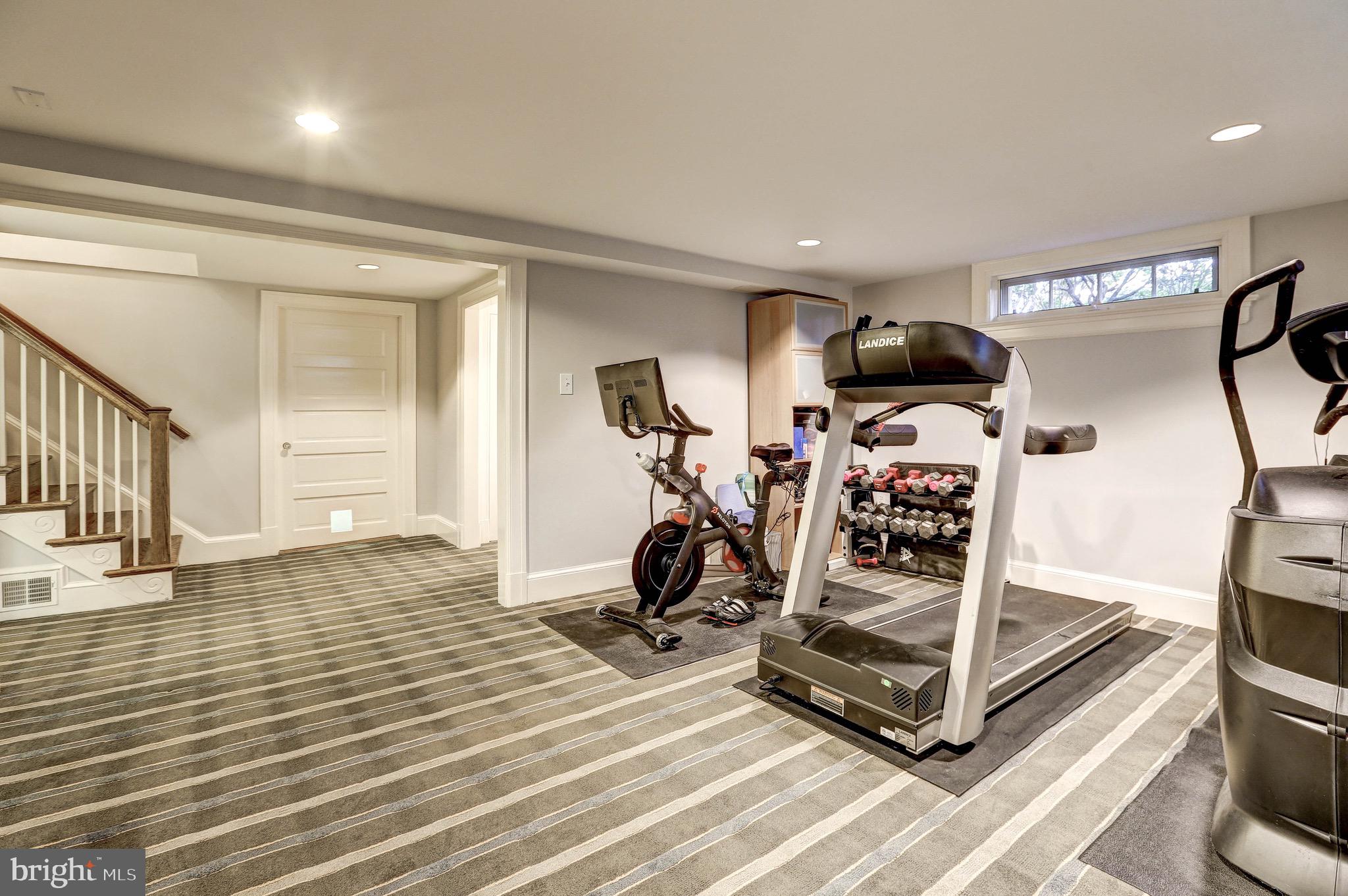 14 Hesketh Street Chevy Chase, MD 20815 - Photo 61 of 74