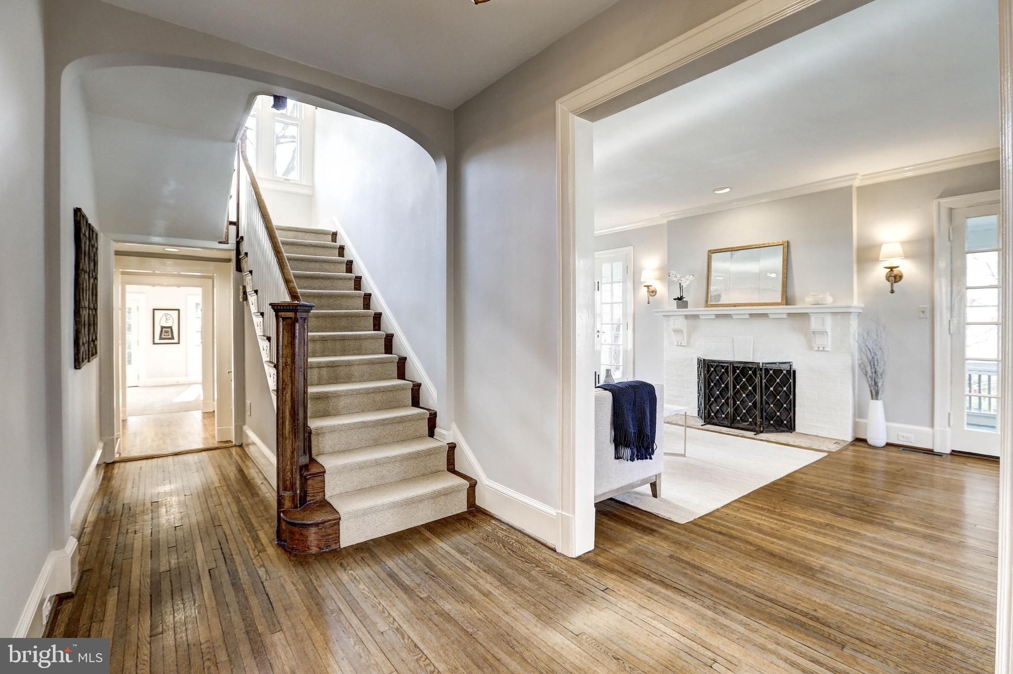 14 Hesketh Street Chevy Chase, MD 20815 - Photo 9 of 74