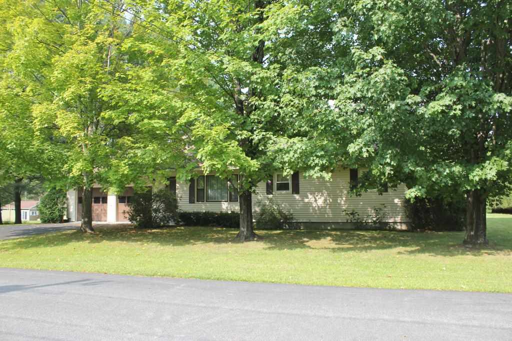 16 Meadow Drive Springfield, VT 05156 - Photo 3 of 23 Gallery Image 3
