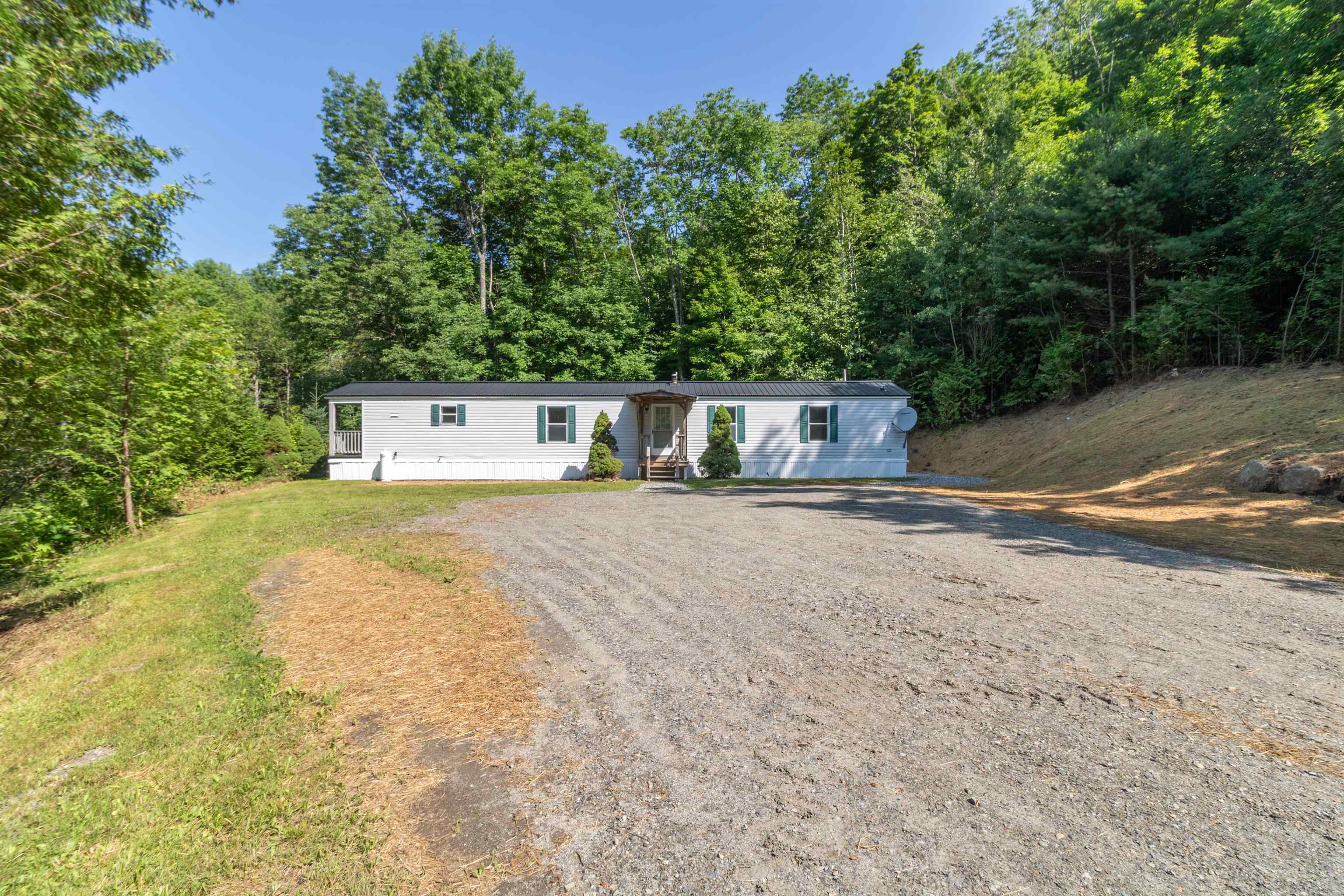 402 Daniels Pond Road Glover, VT 05839 - Photo 2 of 40