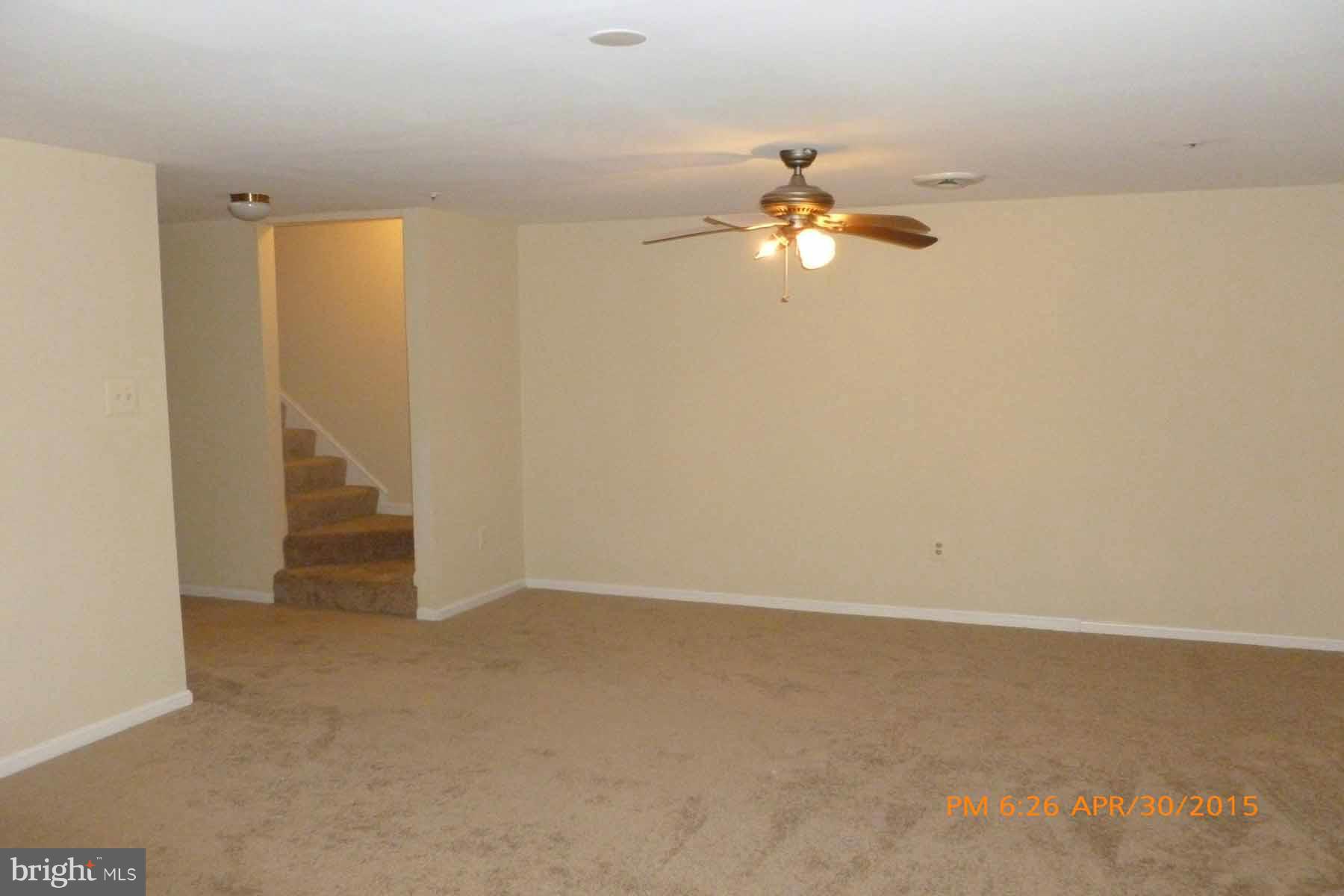 9427 Rosmarin Way Laurel, MD 20708 - Photo 22 of 26 Family Room