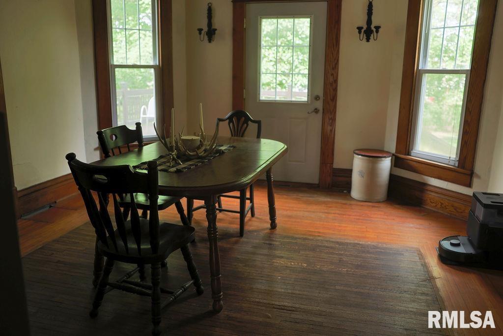 540 East Main Street Prairie City, IL 61470 - Photo 15 of 51