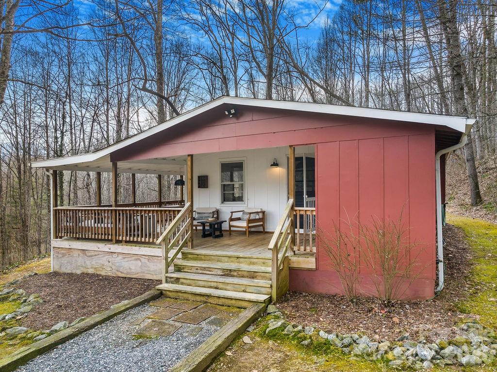 355 East View Road Sylva, NC 28779 - Photo 1 of 38