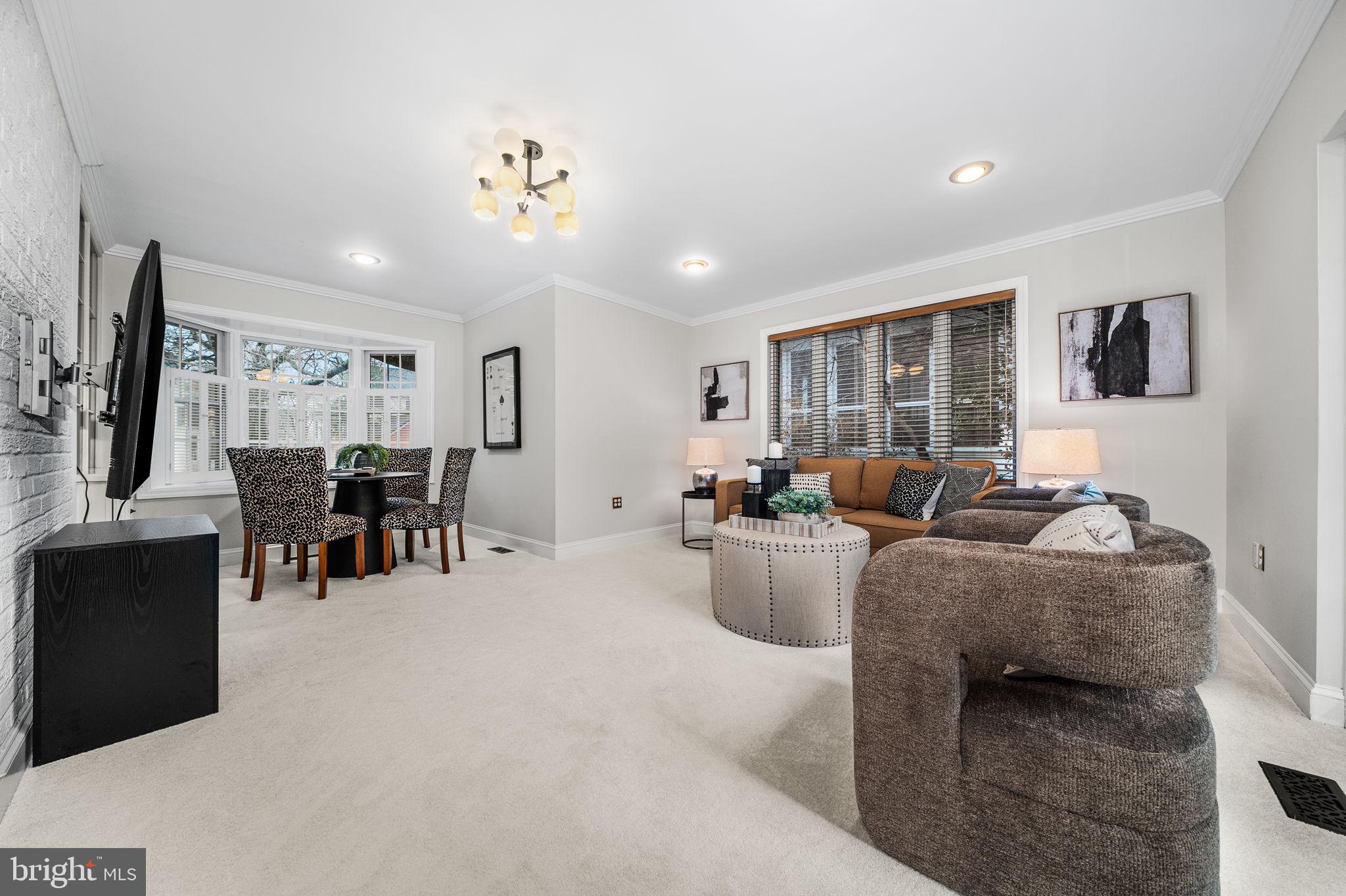 4923 34th Road North Arlington, VA 22207 - Photo 3 of 42 Spacious main level family room addition!