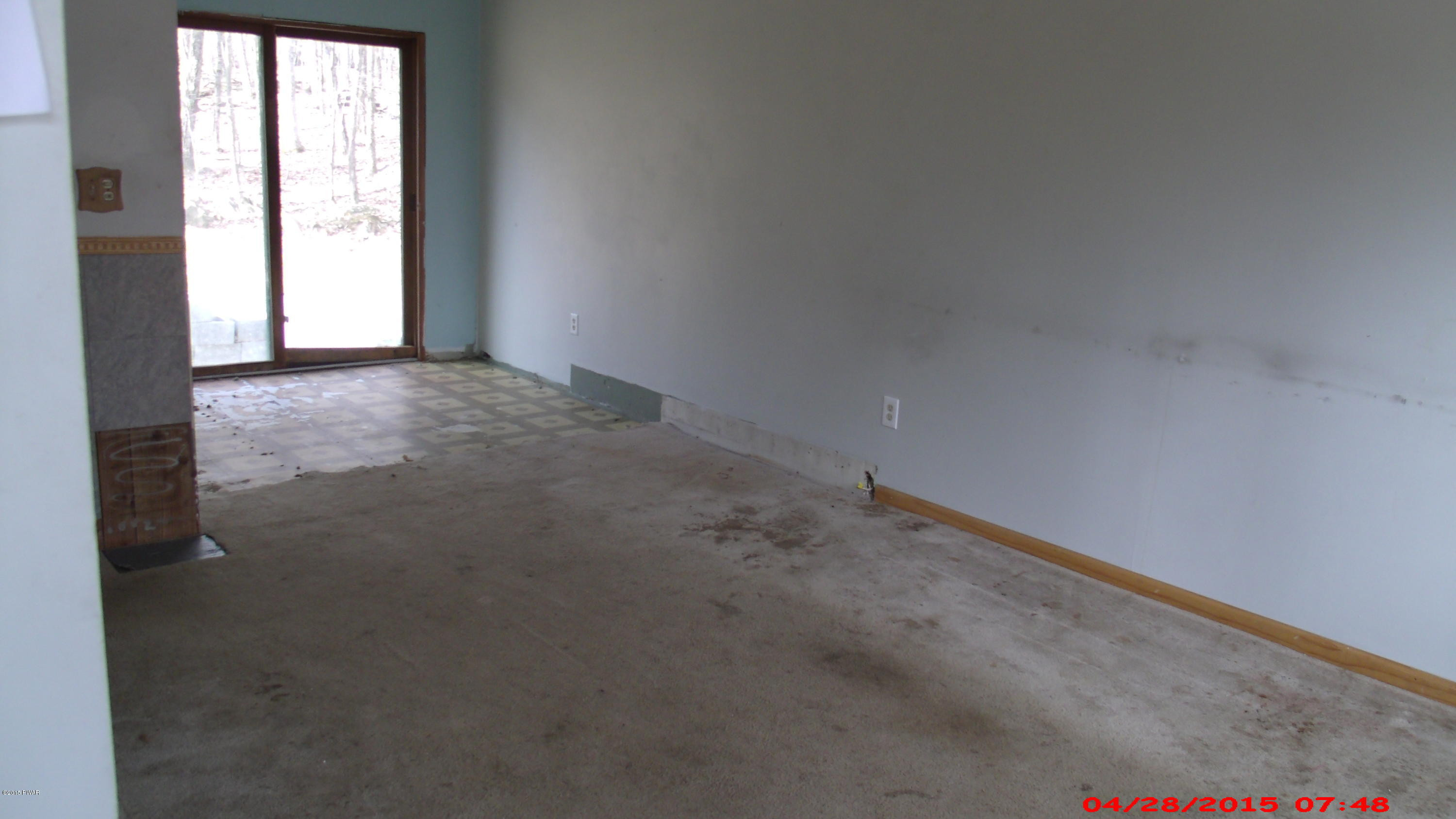 121 Sunfish Road Milford, PA 18337 - Photo 2 of 13 Gallery Image 2
