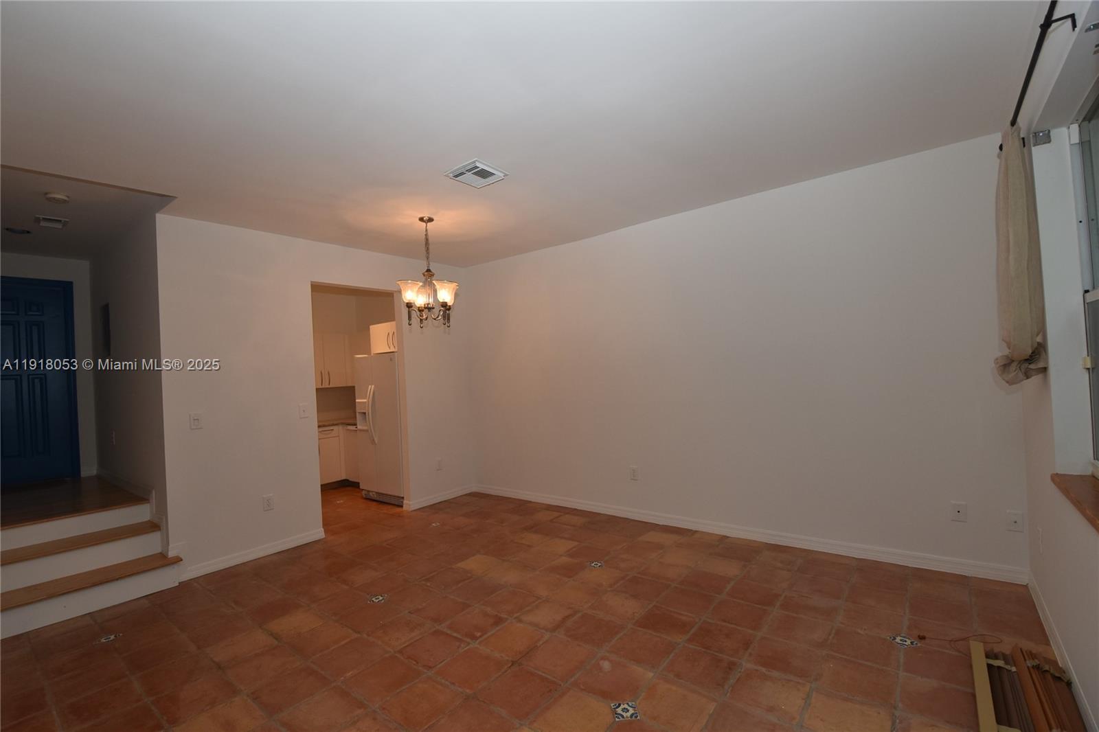 3051 Center Street, Unit 9 Miami, FL 33133 - Photo 7 of 11 a view of a room with a empty space