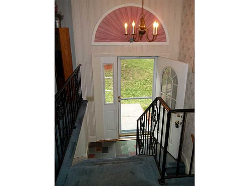 73 Francis Road Glocester, RI 02857 - Photo 12 of 24 Entry.