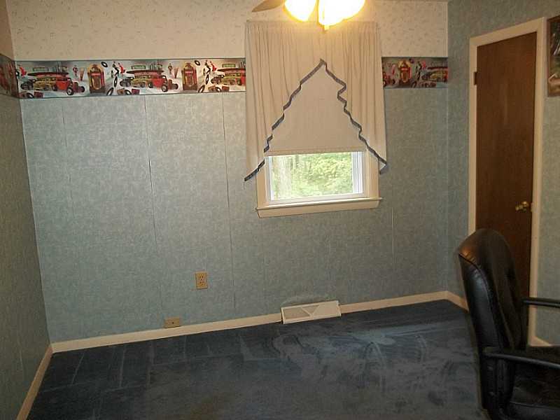 73 Francis Road Glocester, RI 02857 - Photo 9 of 24 Bedroom.
