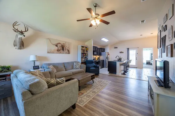 $214,900 | 7015 34th Place, Lubbock, TX 79407