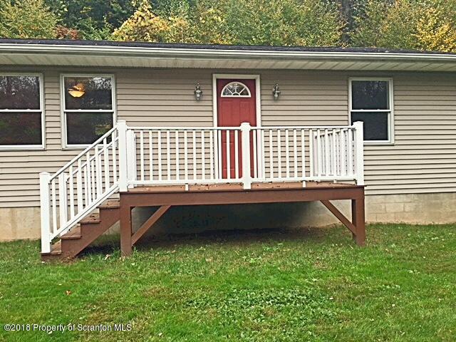 222 Decker Road Carbondale, PA 18407 - Photo 3 of 22 Gallery Image 3