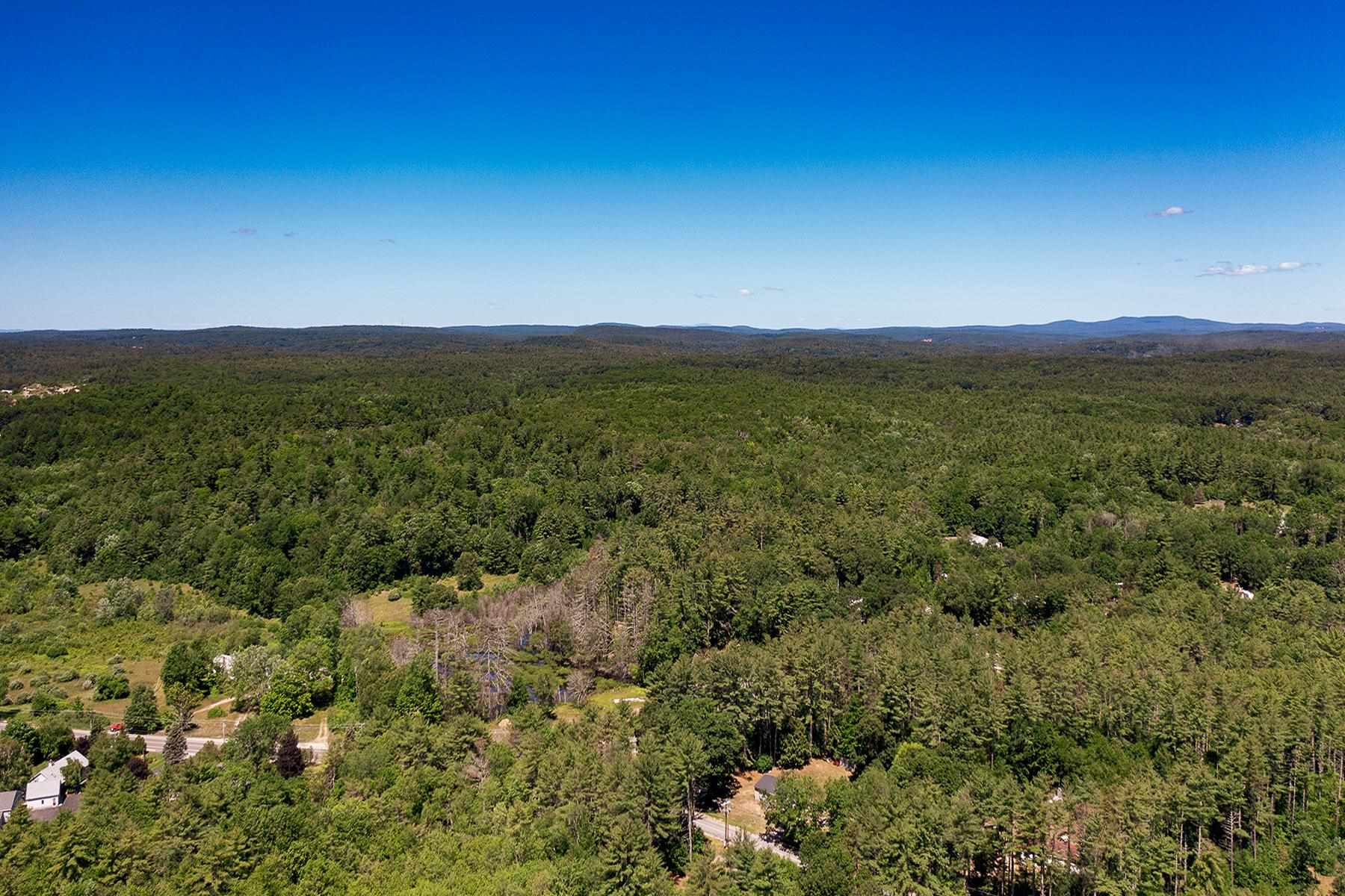 41 Chester Road Raymond, NH 03077 - Photo 2 of 6