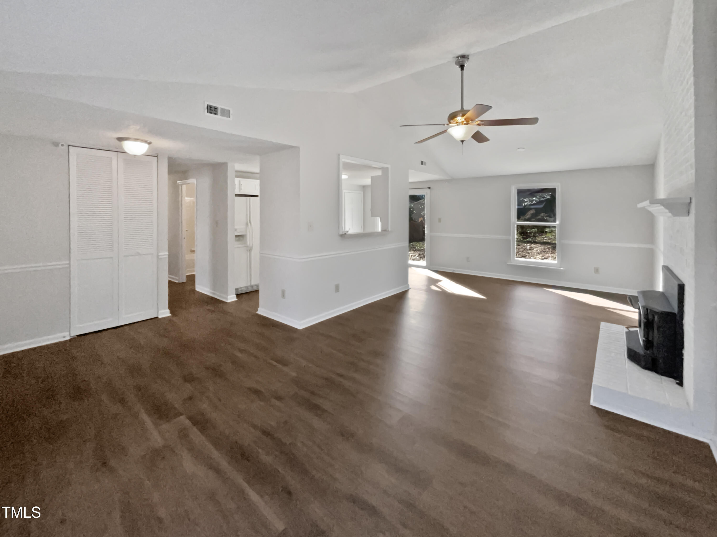 7271 Shellburne Drive Raleigh, NC 27612 - Photo 5 of 18 photo_05