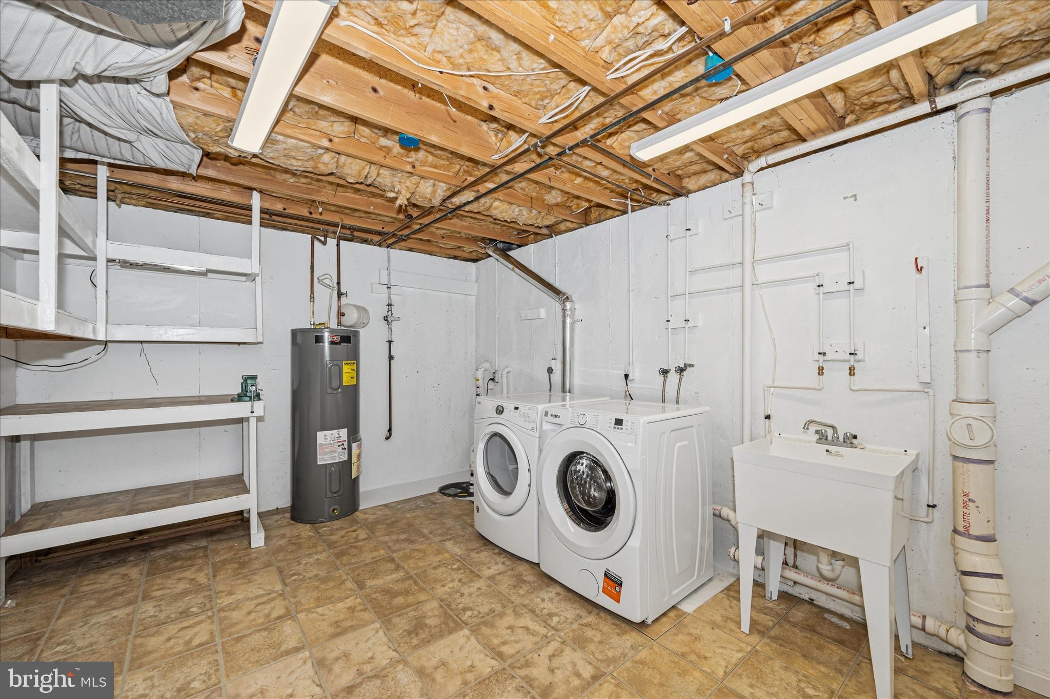 6596 East Lakeridge Road New Market, MD 21774 - Photo 59 of 131 Laundry Room