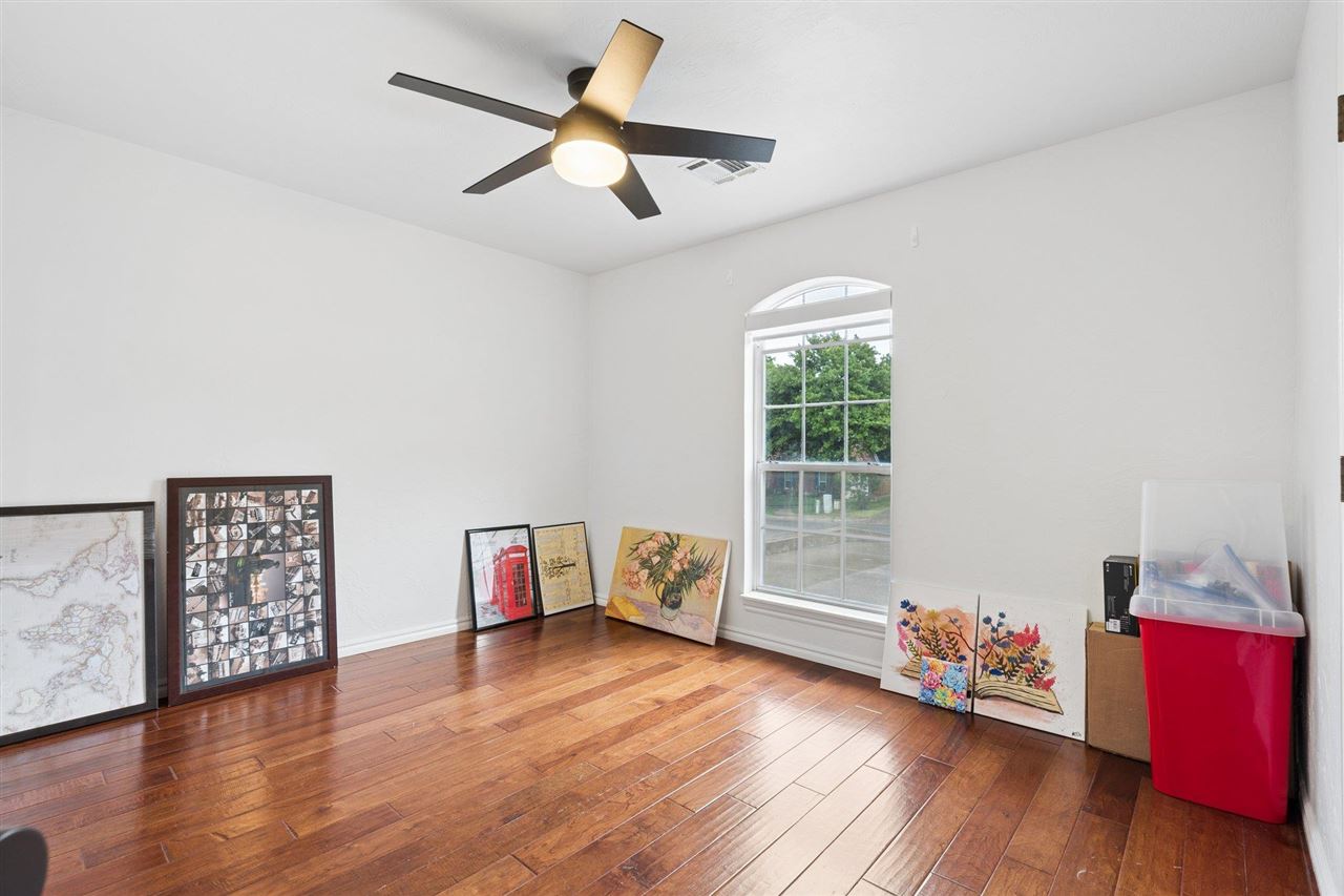 14305 Middleberry Road Edmond, OK 73013 - Photo 30 of 43 Gallery Image 30