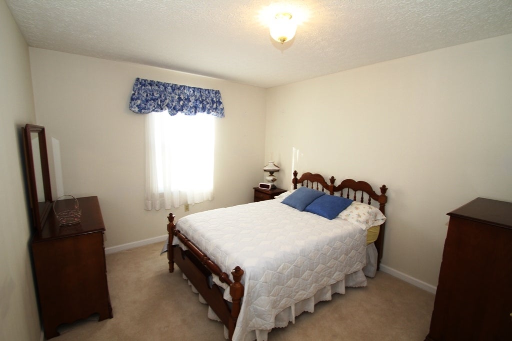 14 Village Road Lewisburg, WV 24901 - Photo 9 of 23 2nd Bedroom on Main Level