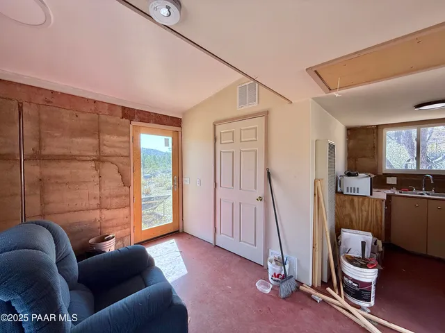 $150,000 | 19250 Model Creek Road, Kirkland, AZ 86332