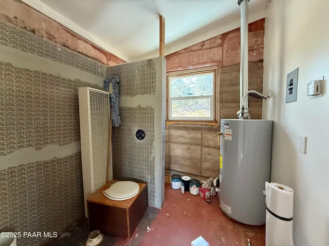 $150,000 | 19250 Model Creek Road, Kirkland, AZ 86332