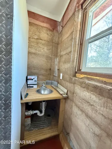 $150,000 | 19250 Model Creek Road, Kirkland, AZ 86332