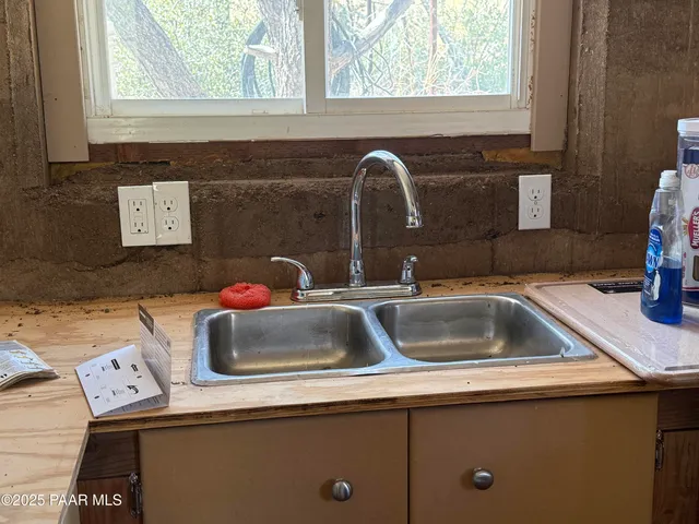 $150,000 | 19250 Model Creek Road, Kirkland, AZ 86332