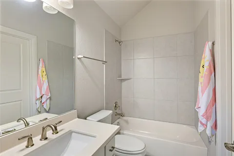 $1,385,000 | 16104 Golden Top Drive, Austin, TX 78738