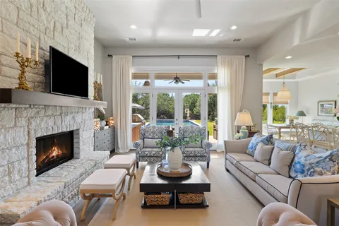 $1,385,000 | 16104 Golden Top Drive, Austin, TX 78738