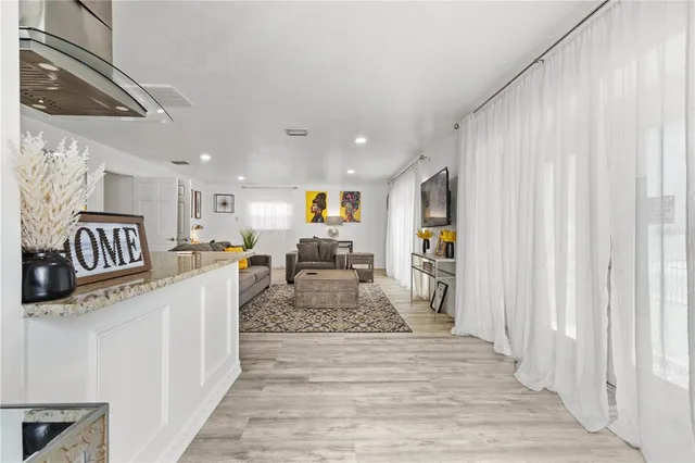 $799,999 | 335 Debary Avenue, DeBary, FL 32713