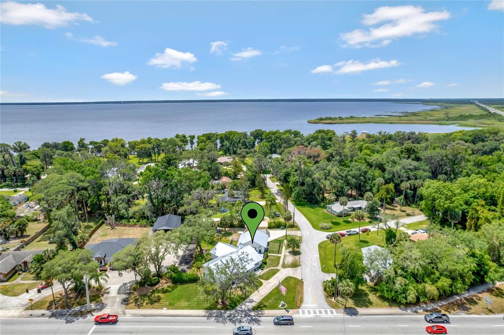 335 Debary Avenue DeBary, FL 32713 - Photo 2 of 31