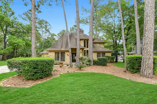 $685,000 | 26 Split Rock Road, Spring, TX 77381