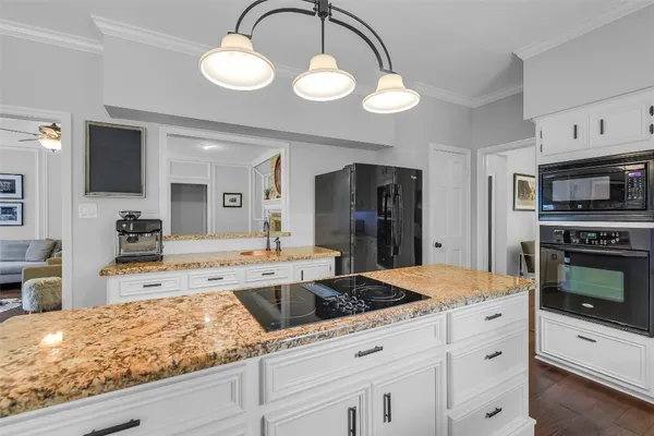 $685,000 | 26 Split Rock Road, Spring, TX 77381