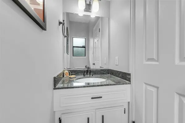 $685,000 | 26 Split Rock Road, Spring, TX 77381