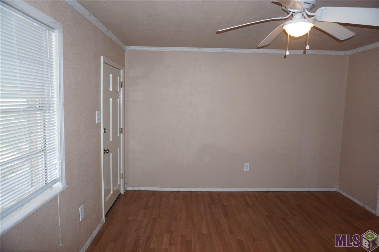 13129 George Rouyea Road Gonzales, LA 70737 - Photo 5 of 16 Gallery Image 5
