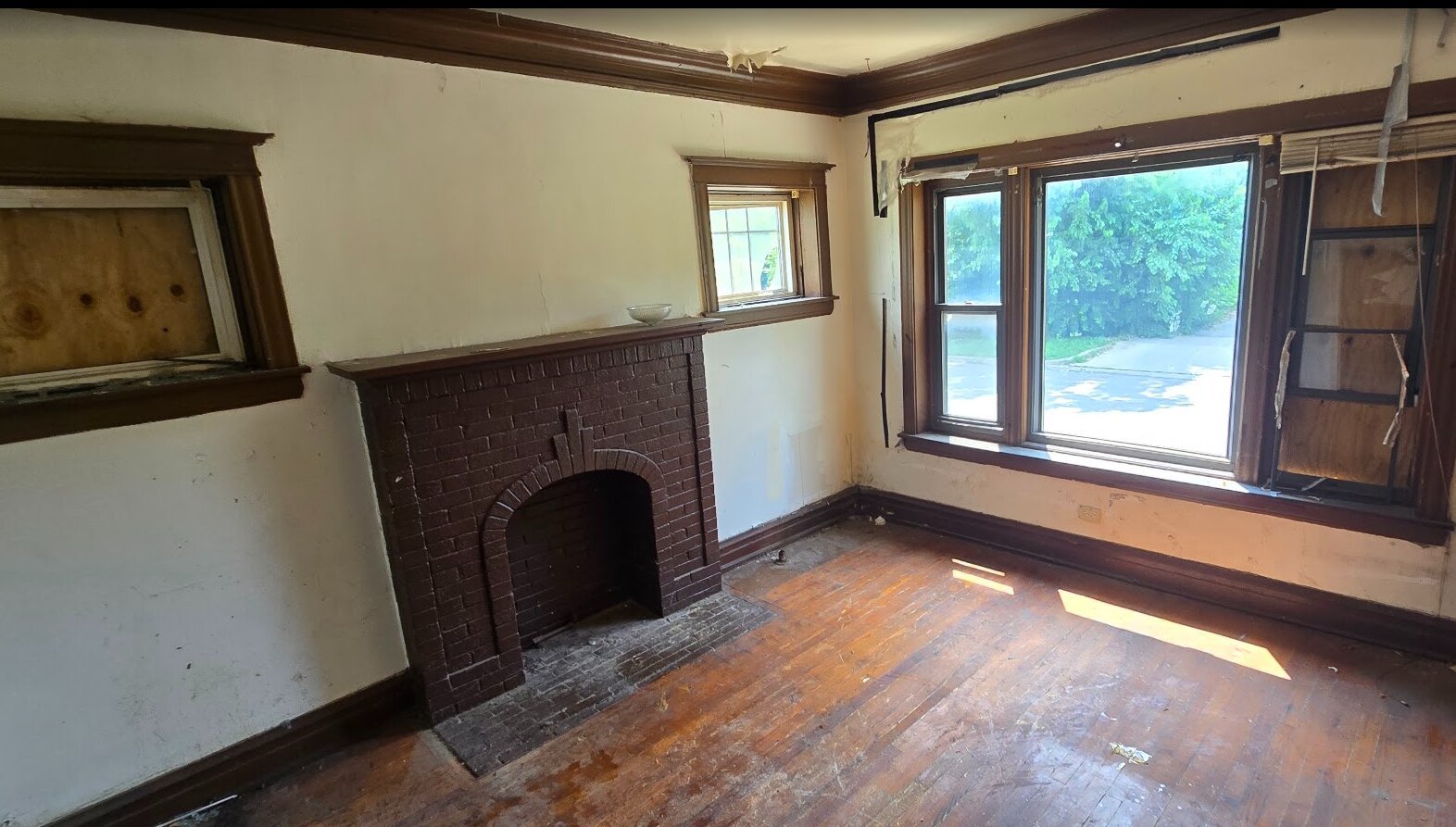6355 South Racine Avenue Chicago, IL 60621 - Photo 8 of 18 Gallery Image 8