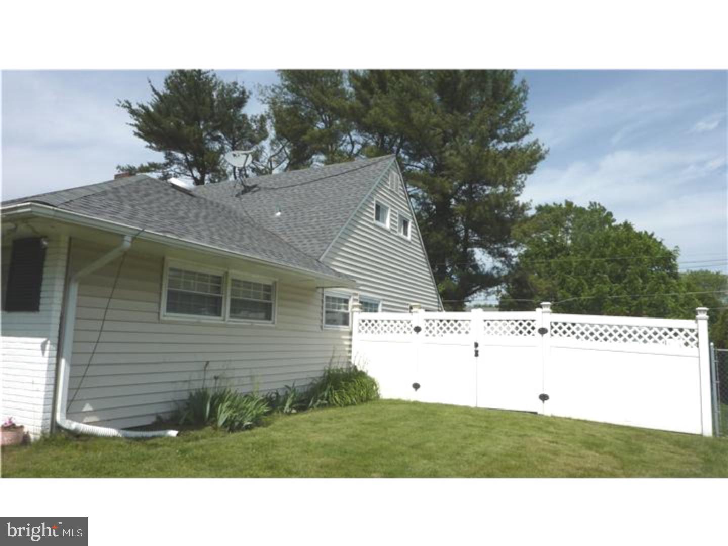 18 Red Berry Road Levittown, PA 19056 - Photo 19 of 20 Gallery Image 19
