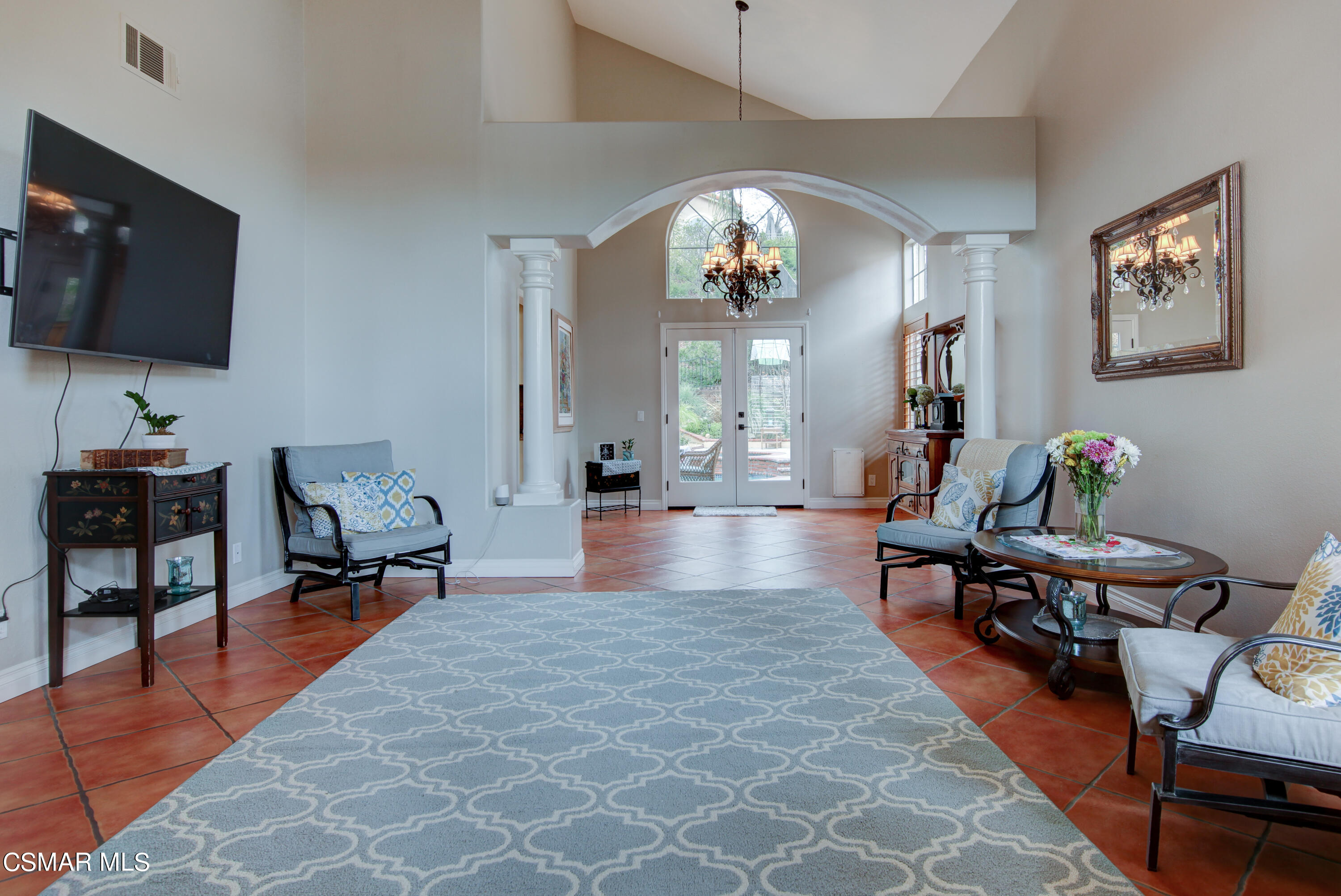 445 Innwood Road Simi Valley, CA 93065 - Photo 9 of 44 a living room with furniture and a flat screen tv