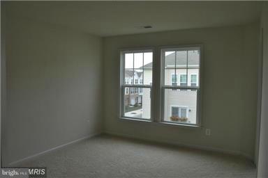 43315 Novi Terrace Ashburn, VA 20147 - Photo 5 of 9 Bedroom (Master)