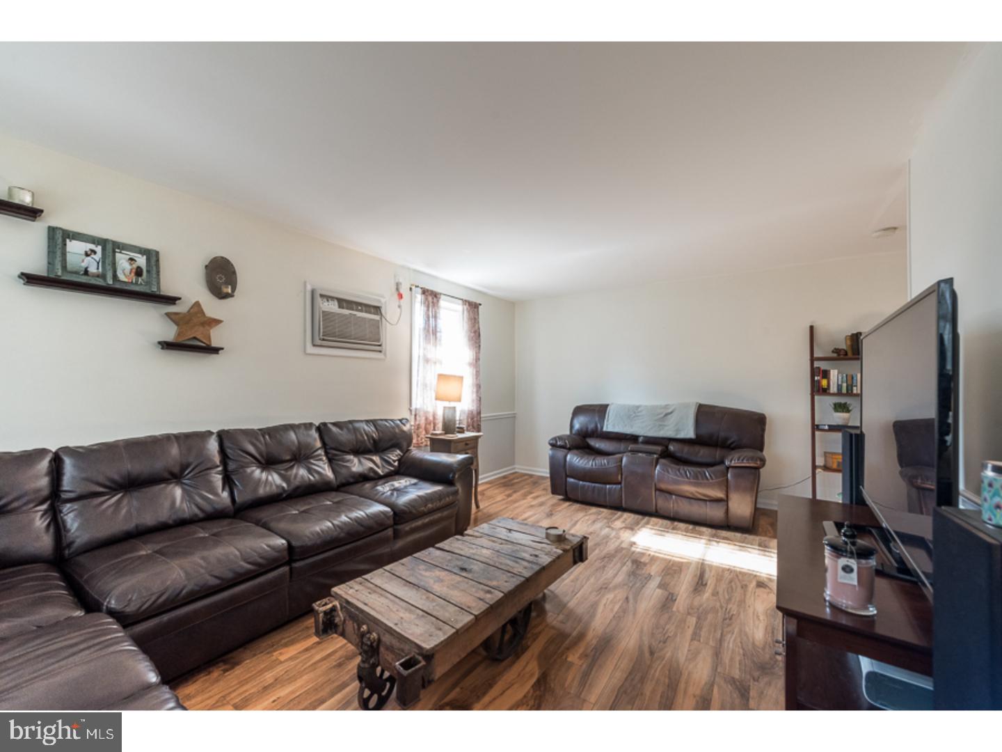 81 Gamewood Road Levittown, PA 19057 - Photo 8 of 24