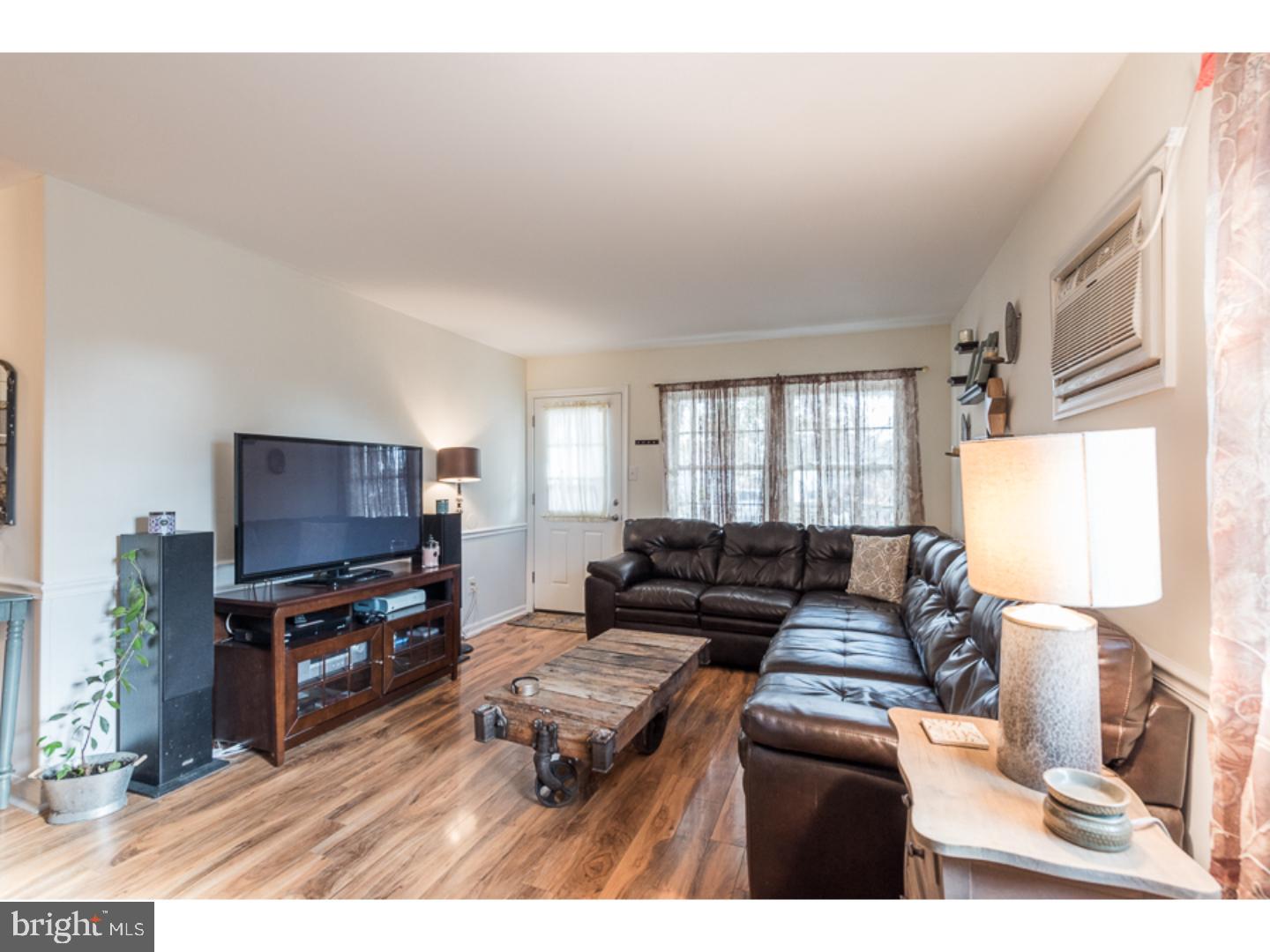 81 Gamewood Road Levittown, PA 19057 - Photo 9 of 24
