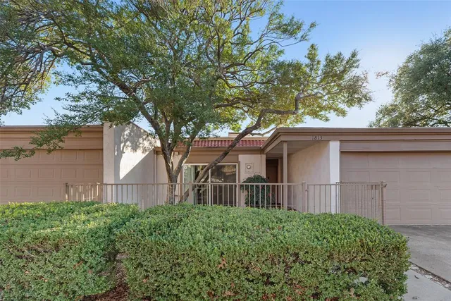$1,850 | 1813 Place One Lane, Garland, TX 75042