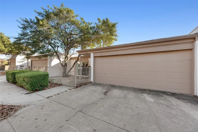 $1,850 | 1813 Place One Lane, Garland, TX 75042