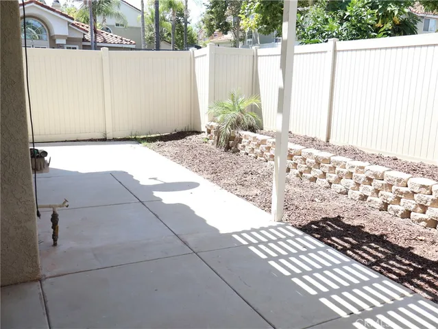 $564,900 | 1121 San Marino Court, Unit 101, Corona, CA 92881