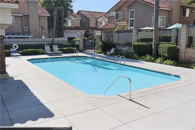 $564,900 | 1121 San Marino Court, Unit 101, Corona, CA 92881