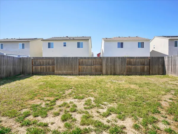 $580,000 | 1415 Crimson Lane, Manteca, CA 95336