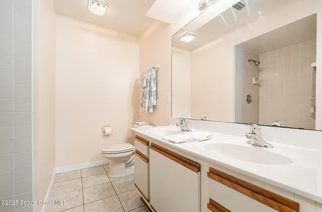 $200,000 | 7020 Highway 1, Unit EE202, Cocoa, FL 32927