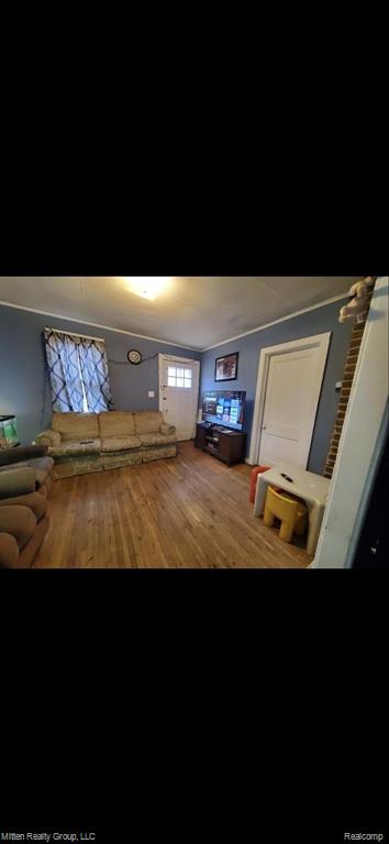 5216 Flushing Road Flushing, MI 48433 - Photo 4 of 12