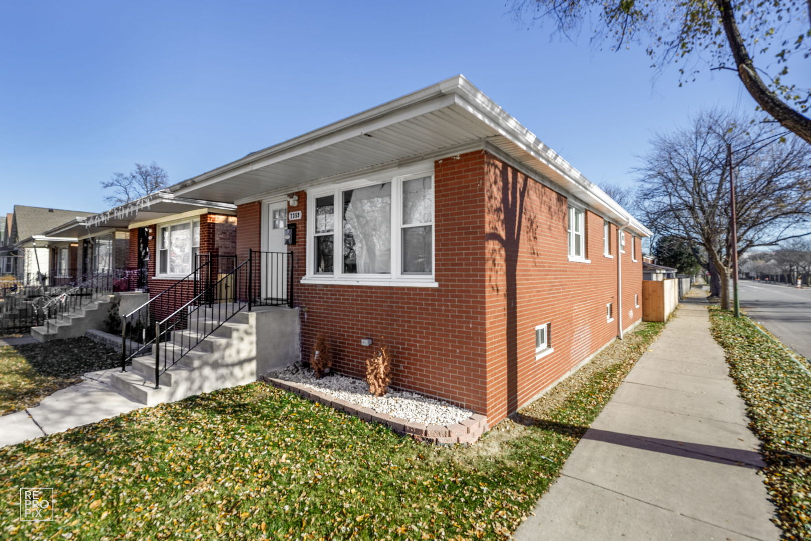 7359 South May Street Chicago, IL 60621 - Photo 1 of 19 Gallery Image 1