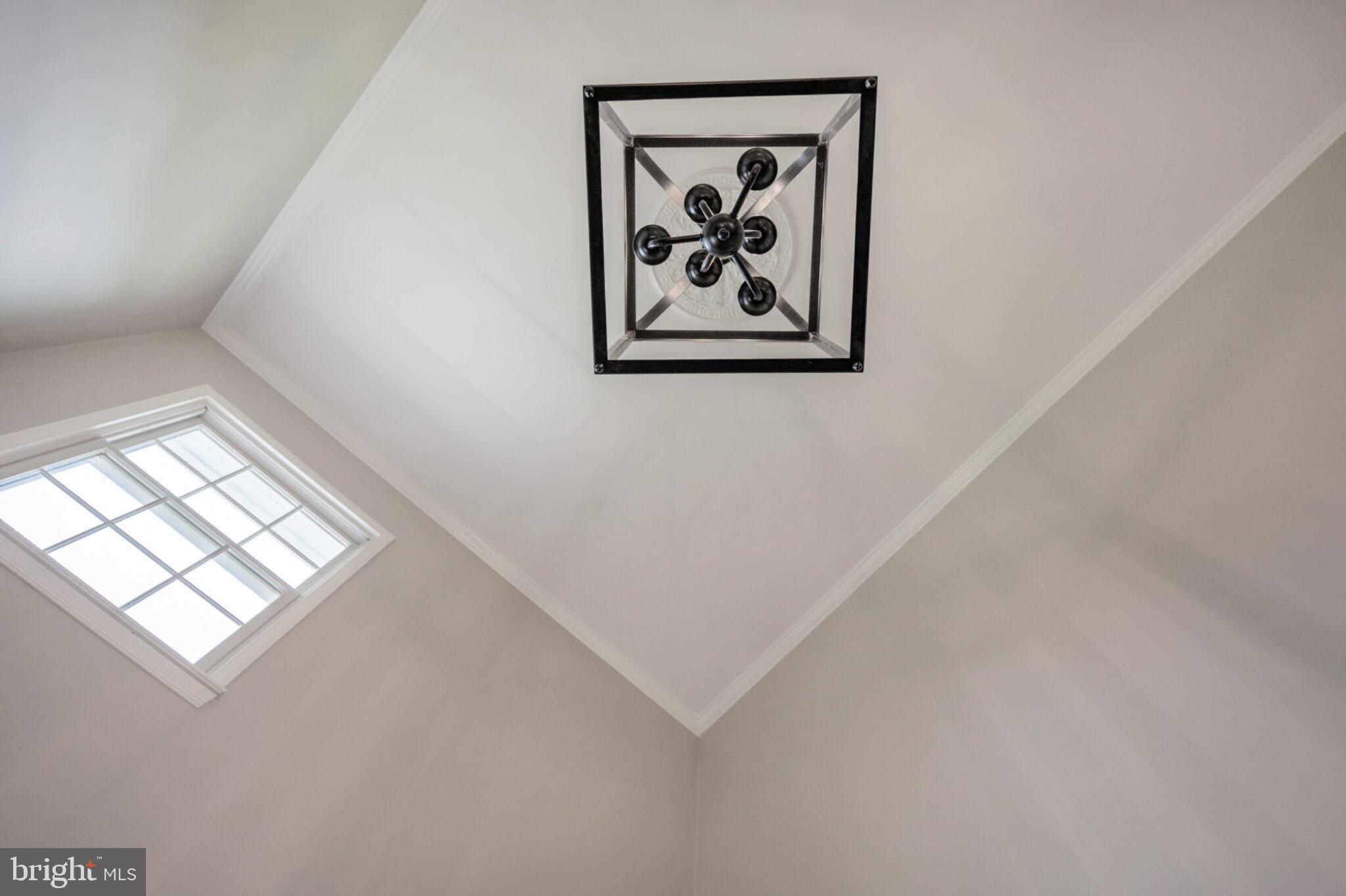 13111 Springdale Estates Road Clifton, VA 20124 - Photo 35 of 109 Soaring Ceilings