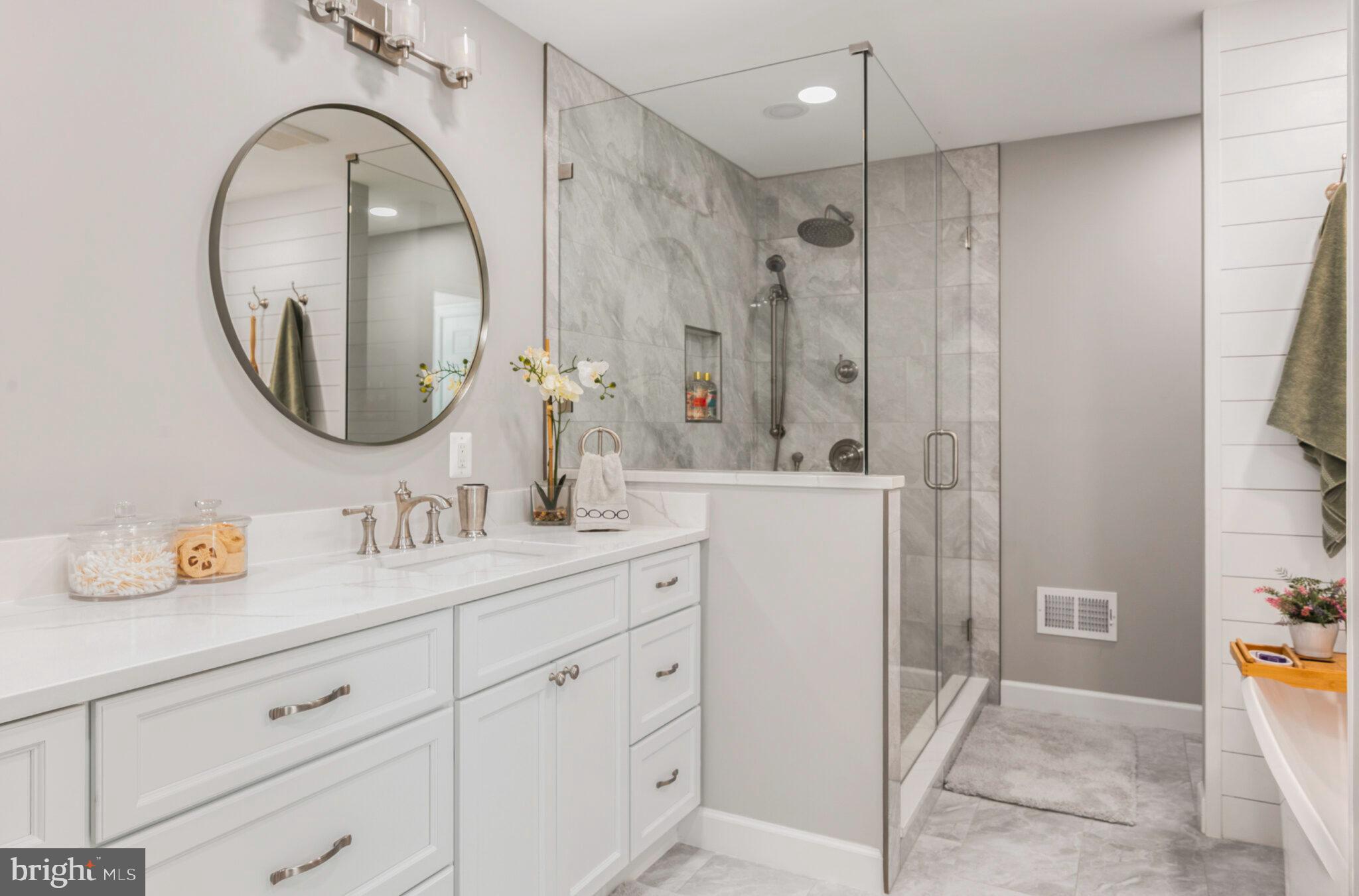 13111 Springdale Estates Road Clifton, VA 20124 - Photo 43 of 109 Did I mention Spa Inspired? Classic Clean Lines.