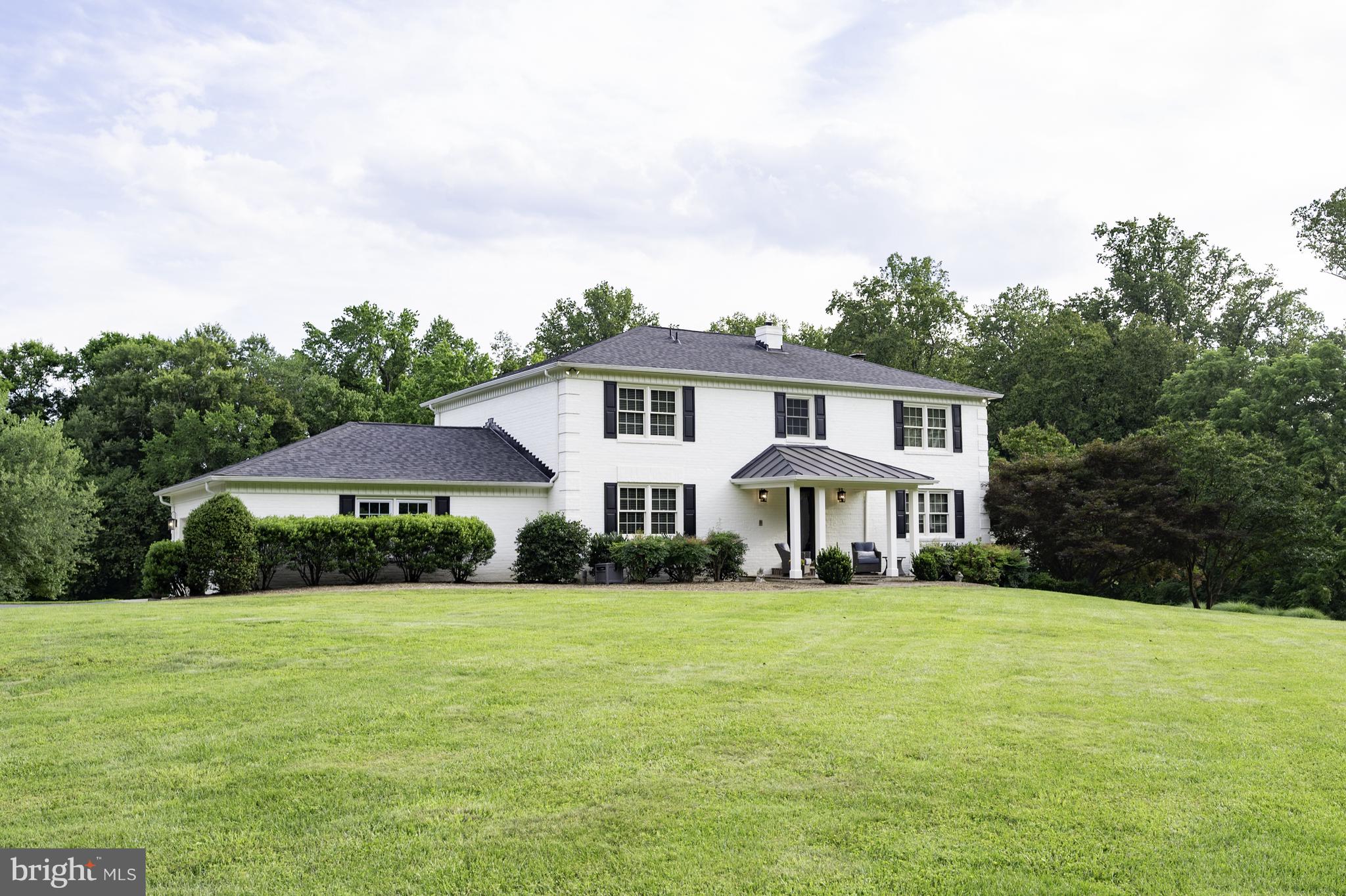 13111 Springdale Estates Road Clifton, VA 20124 - Photo 5 of 109